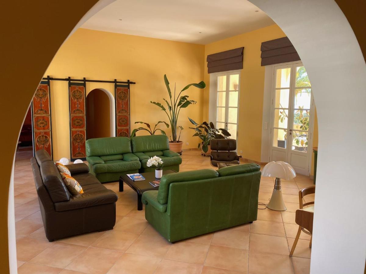 Bed and Breakfast La Mauresque Гримо Екстер'єр фото